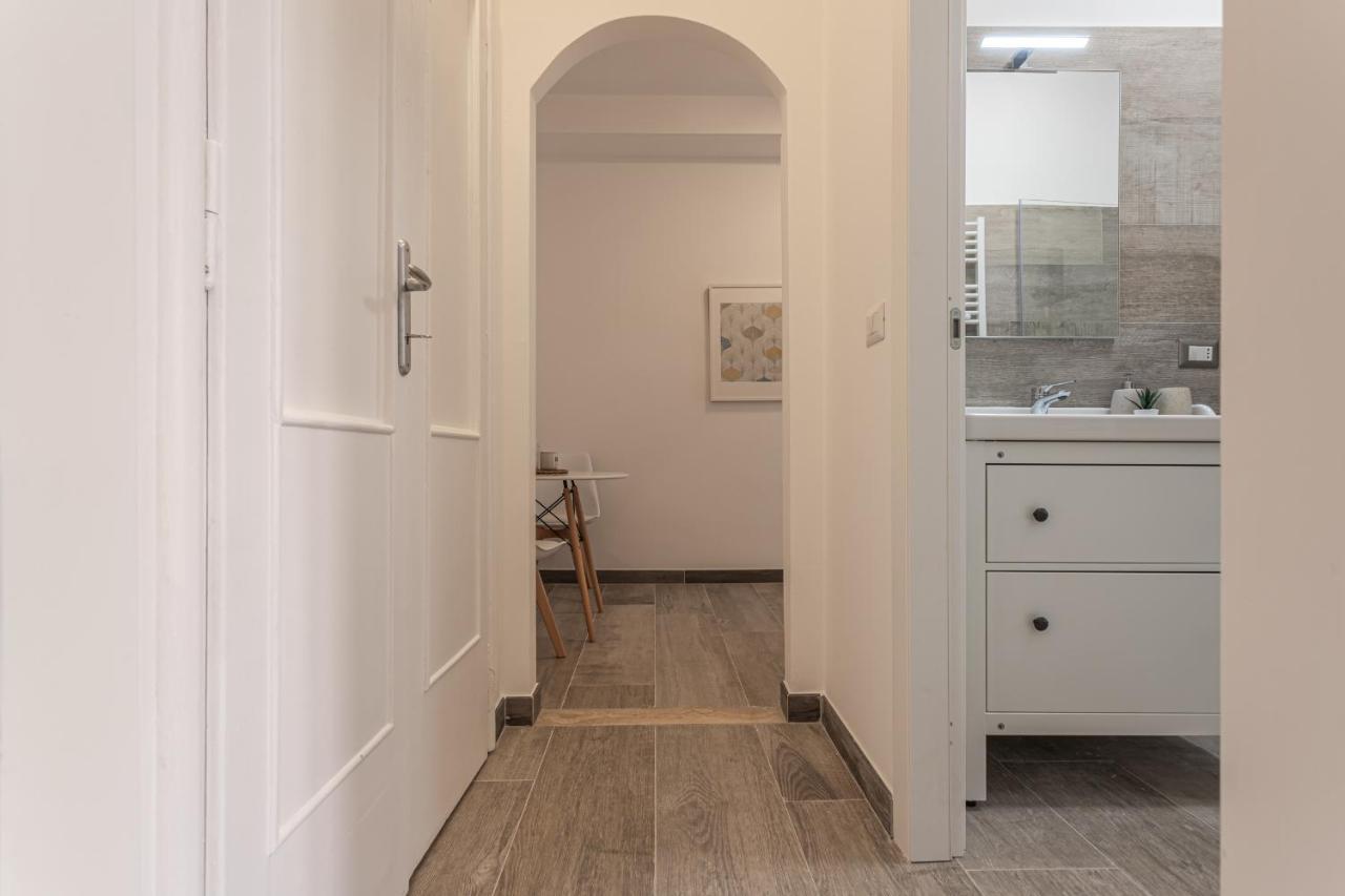 Adriana'S Suites In Prati Close To Vatican Museum Roma Exterior foto